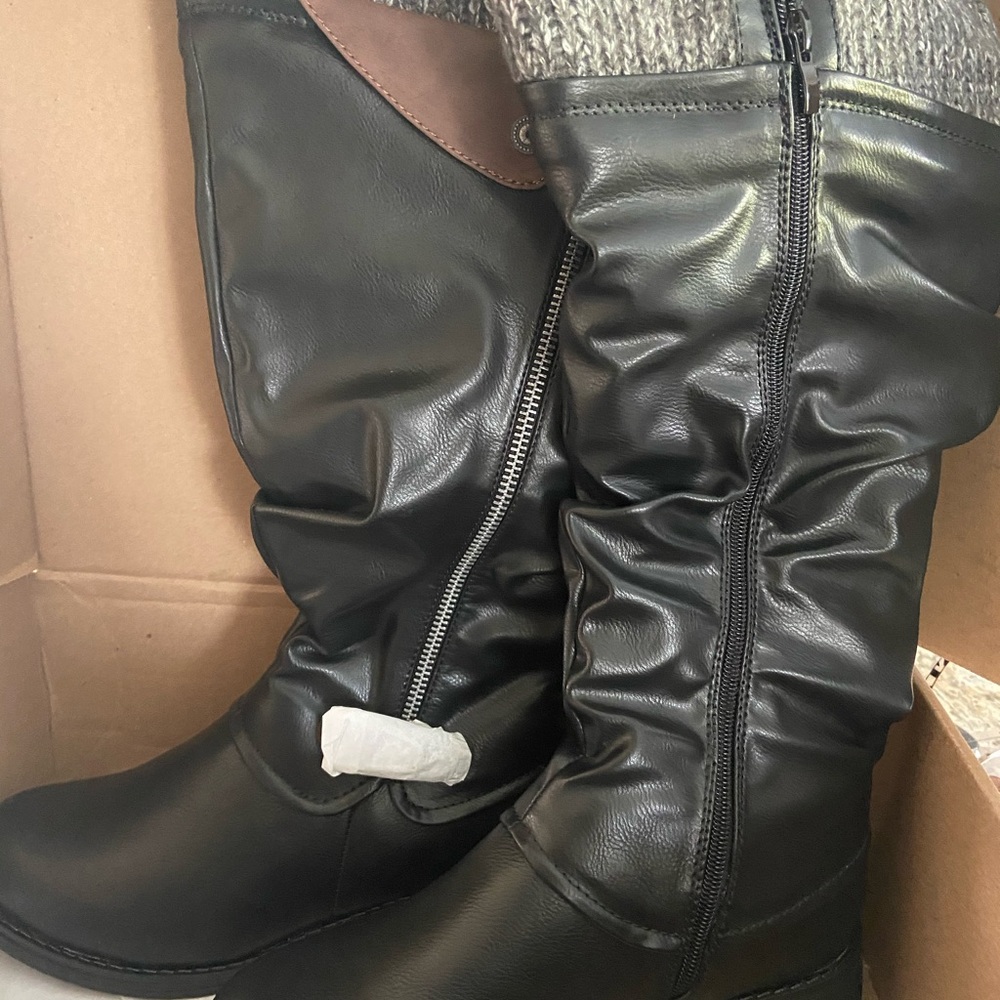 Wide Calf woman’s buckle boot
